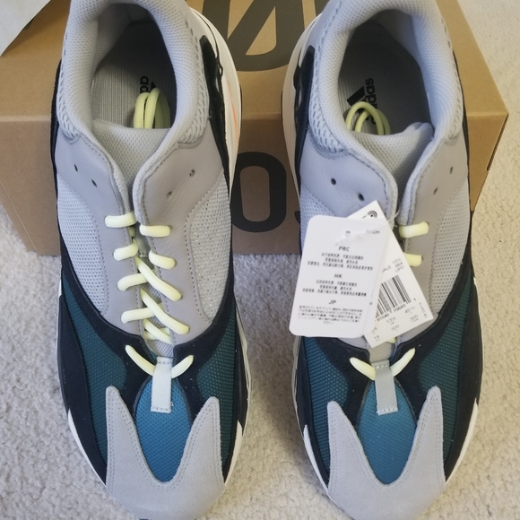 ADIDAS YEEZY BOOST 700 SIZE 14 GREY "WAVE RUNNER" - Picture 3 of 8